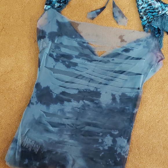 Bebe rockin' back slashed top, S - Picture 8 of 11